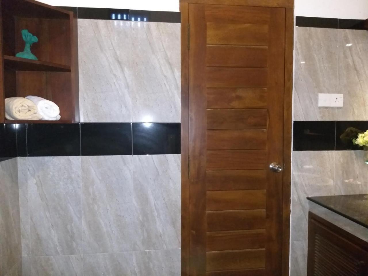 Cosy Nest Home Stay 尼甘布 外观 照片