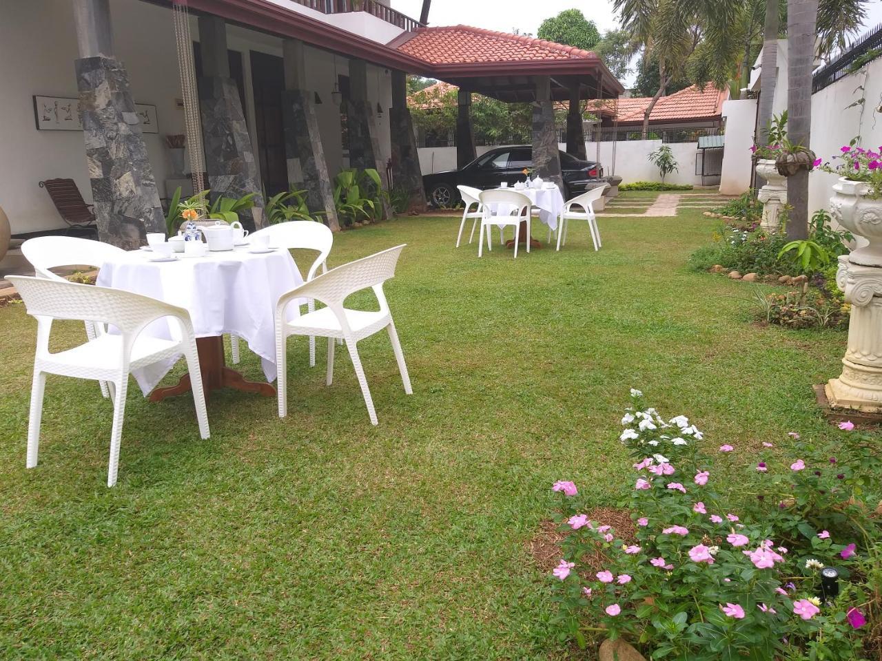 Cosy Nest Home Stay 尼甘布 客房 照片
