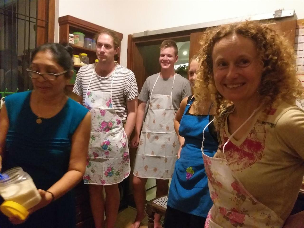 Cosy Nest Home Stay 尼甘布 外观 照片