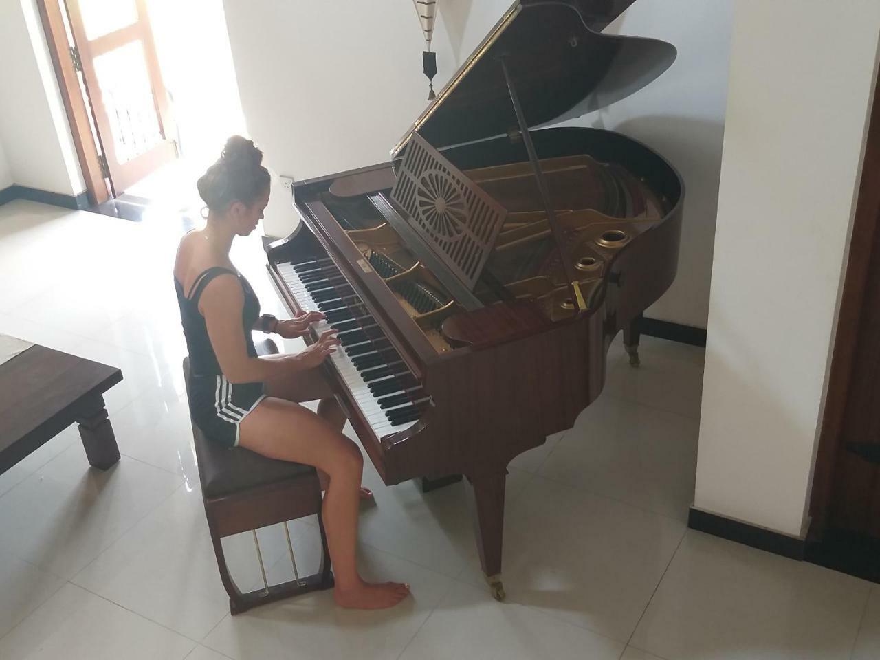 Cosy Nest Home Stay 尼甘布 外观 照片