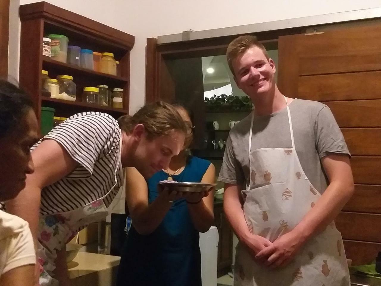 Cosy Nest Home Stay 尼甘布 外观 照片